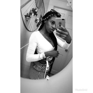 Meet your Posher, Quawana